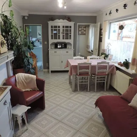 Florivan Comfortable Holiday home *