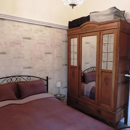 Semesterbostad Florivan Comfortable *